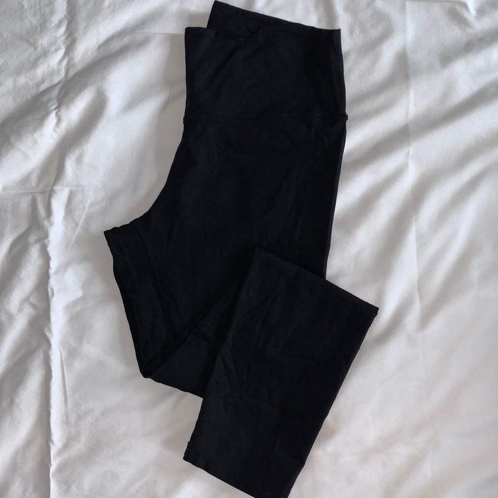 High waisted leggings